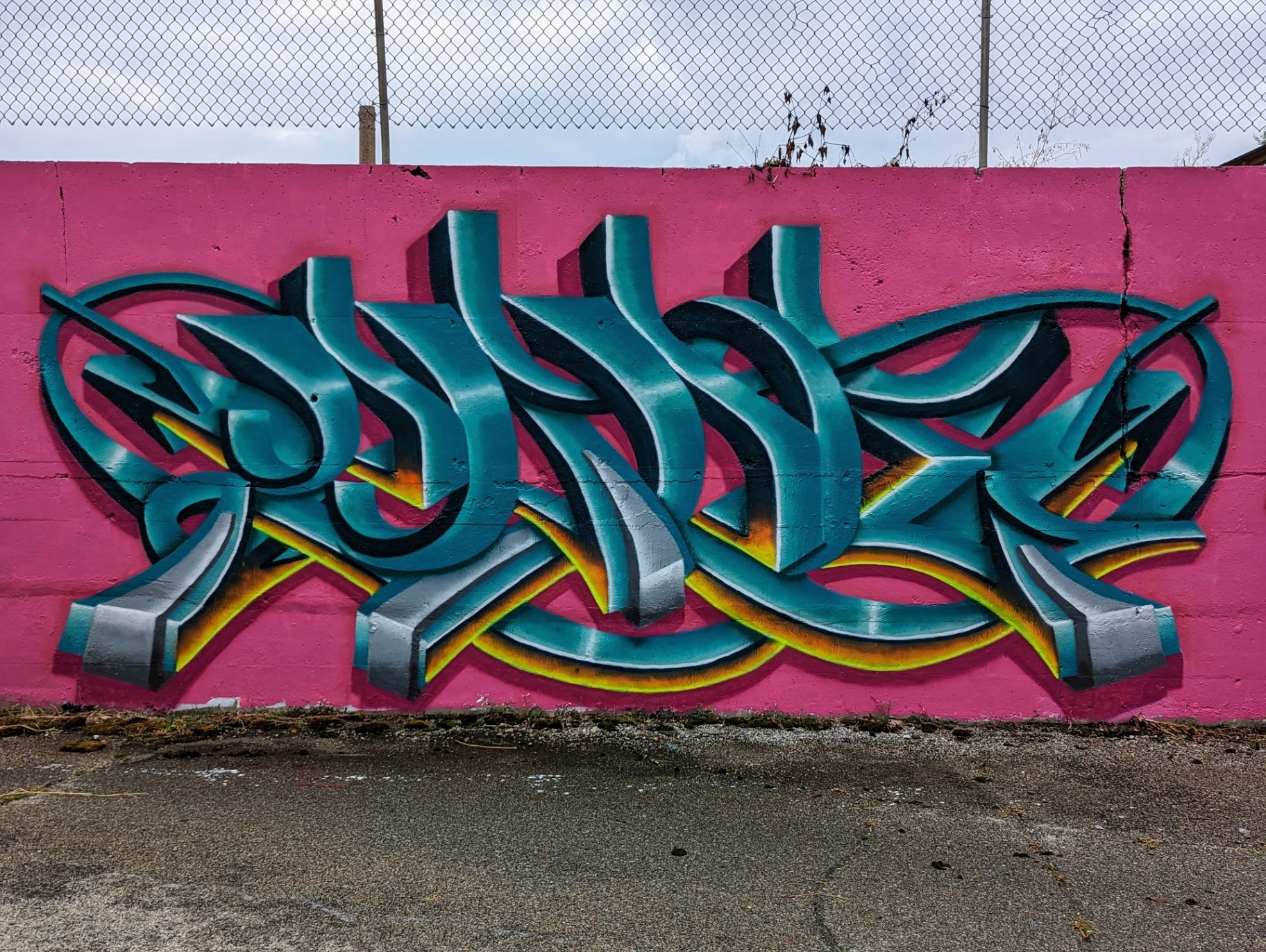 Exterior commissioned mural on Ingersoll Avenue in Des Moines, Iowa